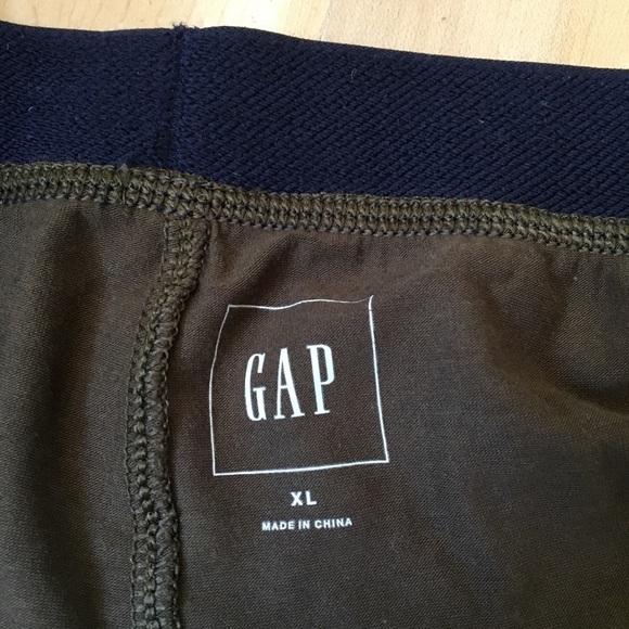 Gap camo long pajama bottoms size extra large - Picture 5 of 5